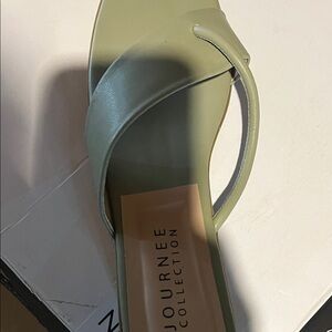 Journee Collection Women's Sage Sandals